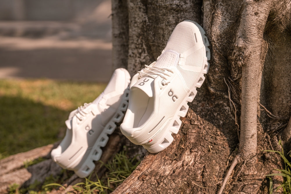 cleaning on cloud shoes
