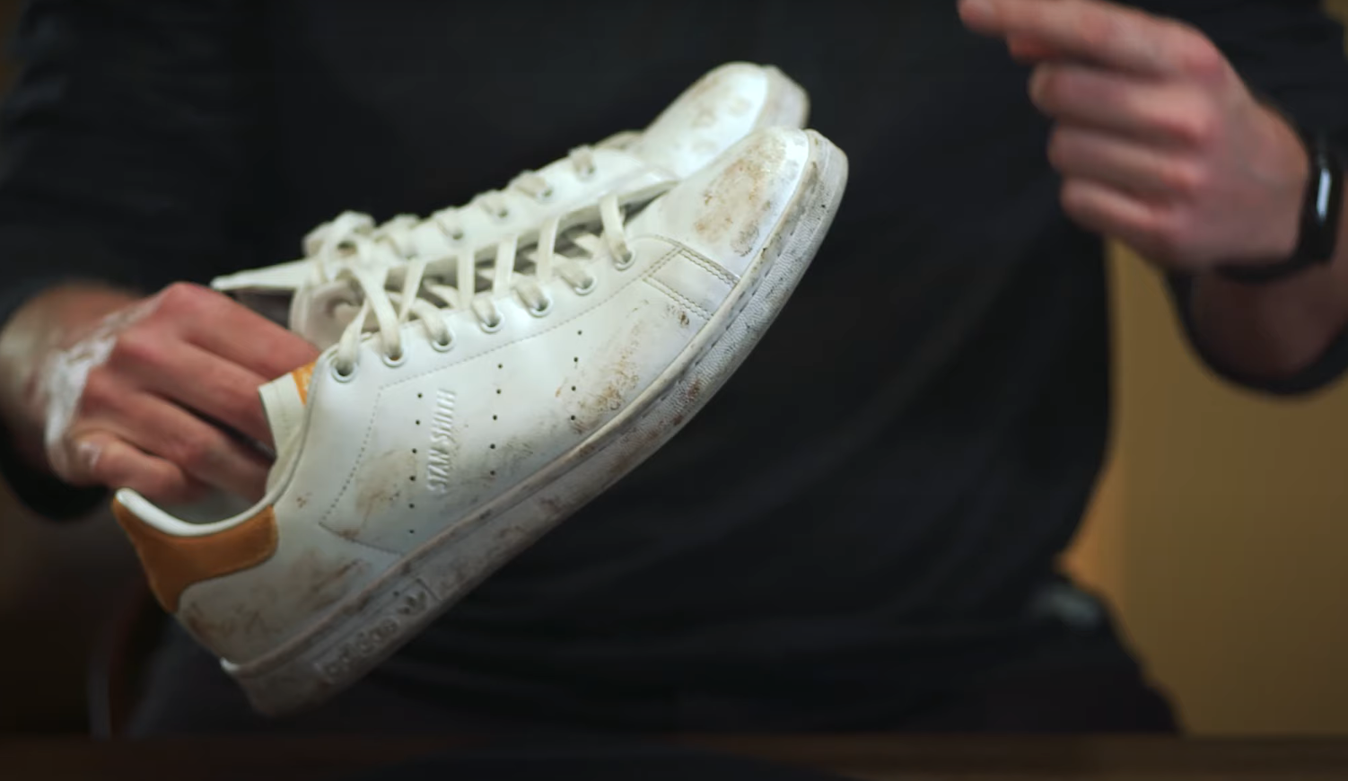 cleaning dirty stan smiths