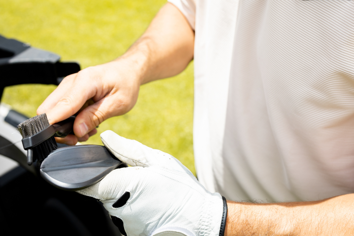 How to clean Callaway golf clubs with GolfERASERS